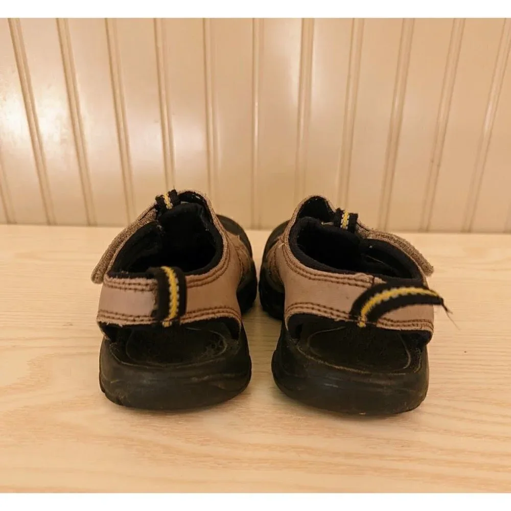 Keen Newport H2 Tan/Brown Sport Water Sandals Kids Size 11